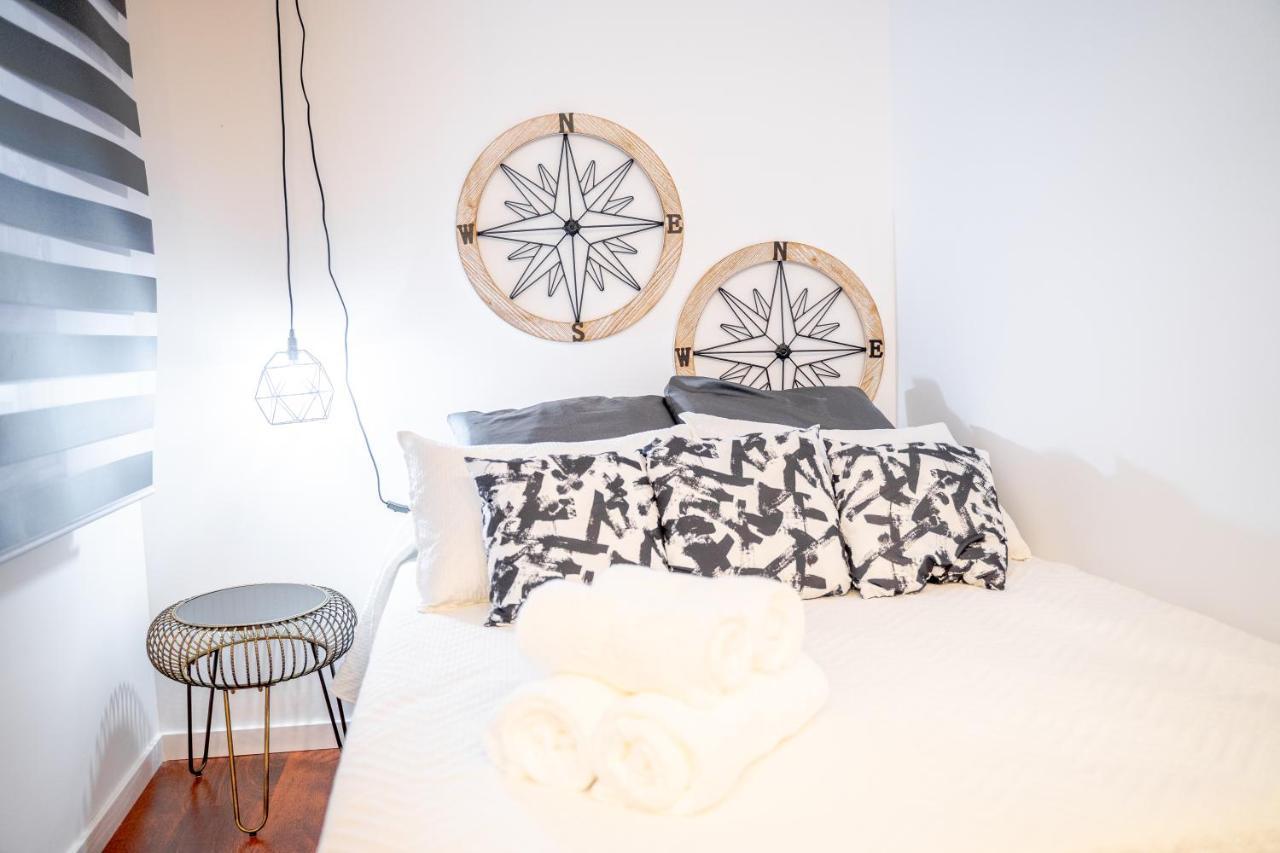 Expoholidays-Apartamentos Almeria Centro Parking Gratis Esterno foto