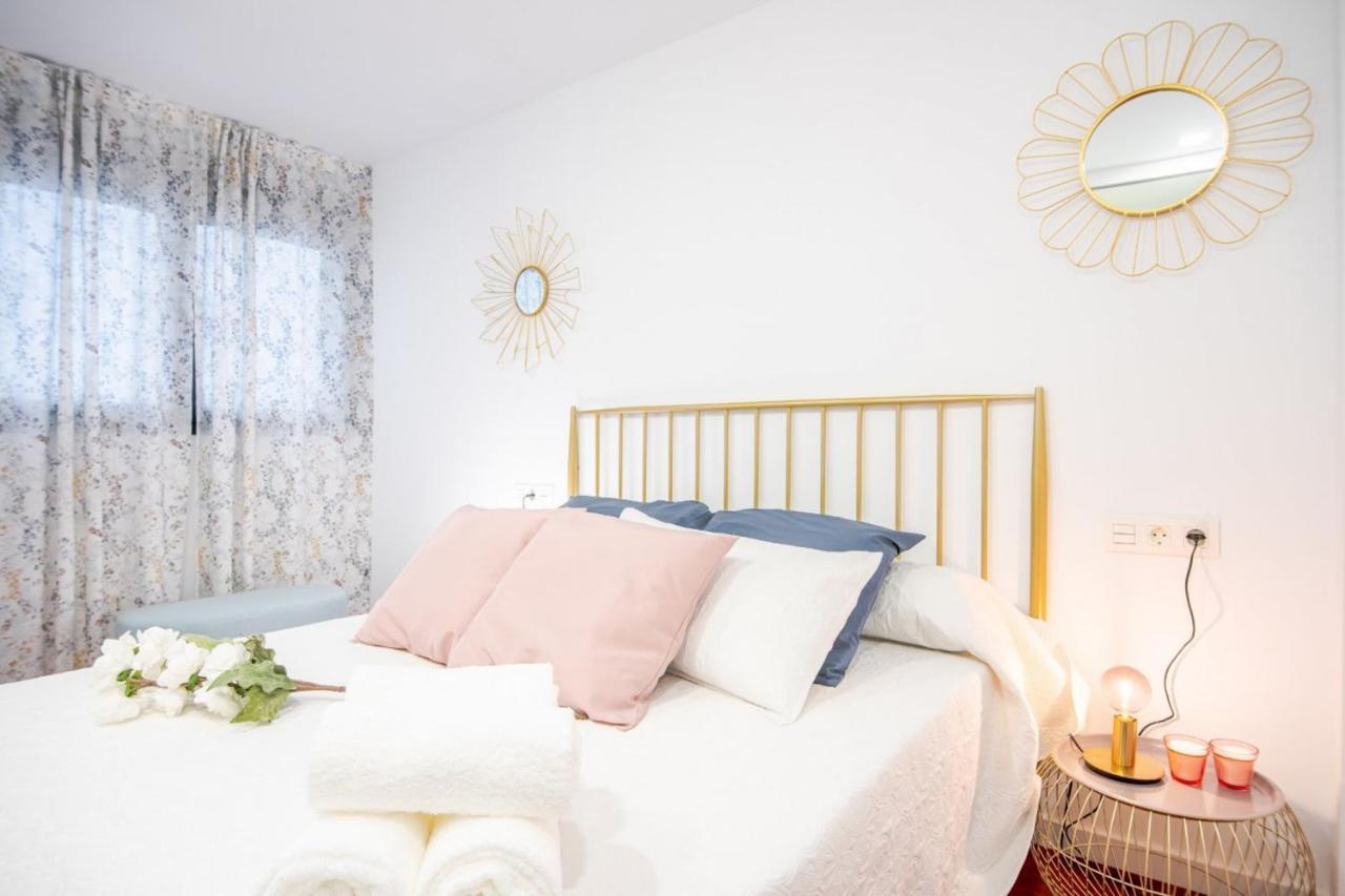Expoholidays-Apartamentos Almeria Centro Parking Gratis Esterno foto
