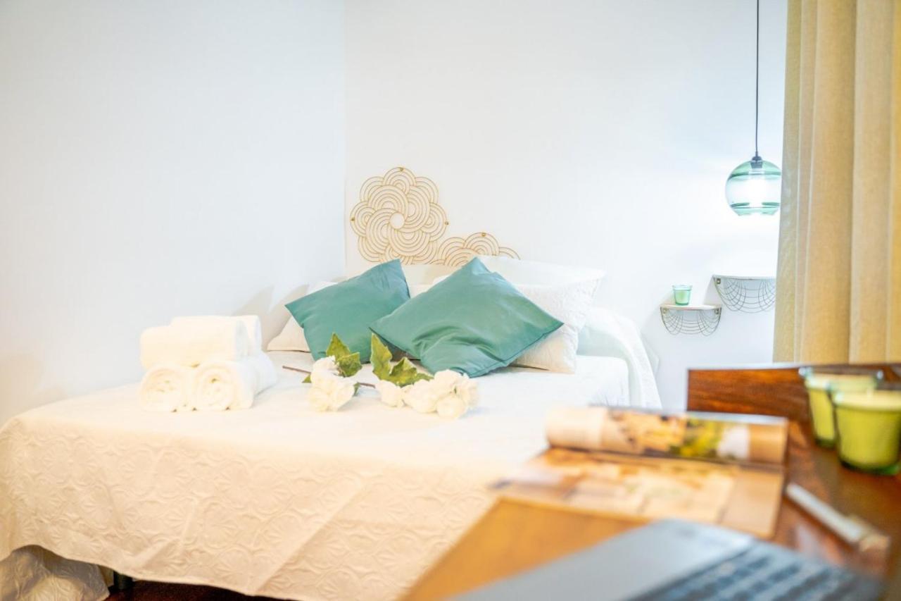 Expoholidays-Apartamentos Almeria Centro Parking Gratis Esterno foto